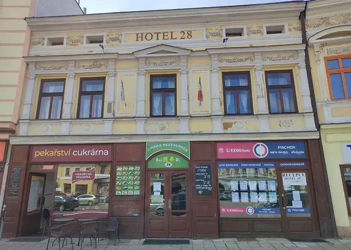 Hotel 28