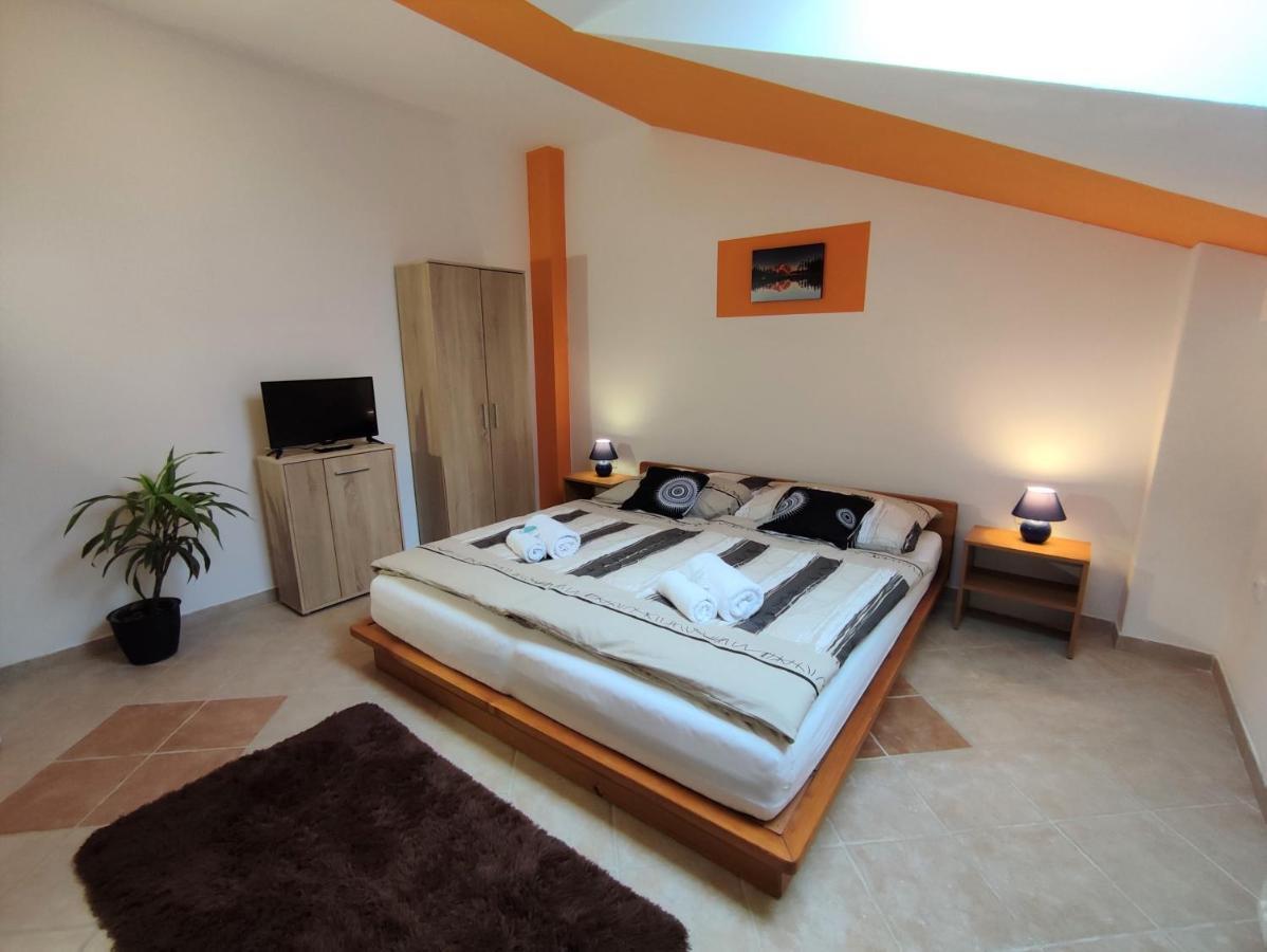 Hotel 28